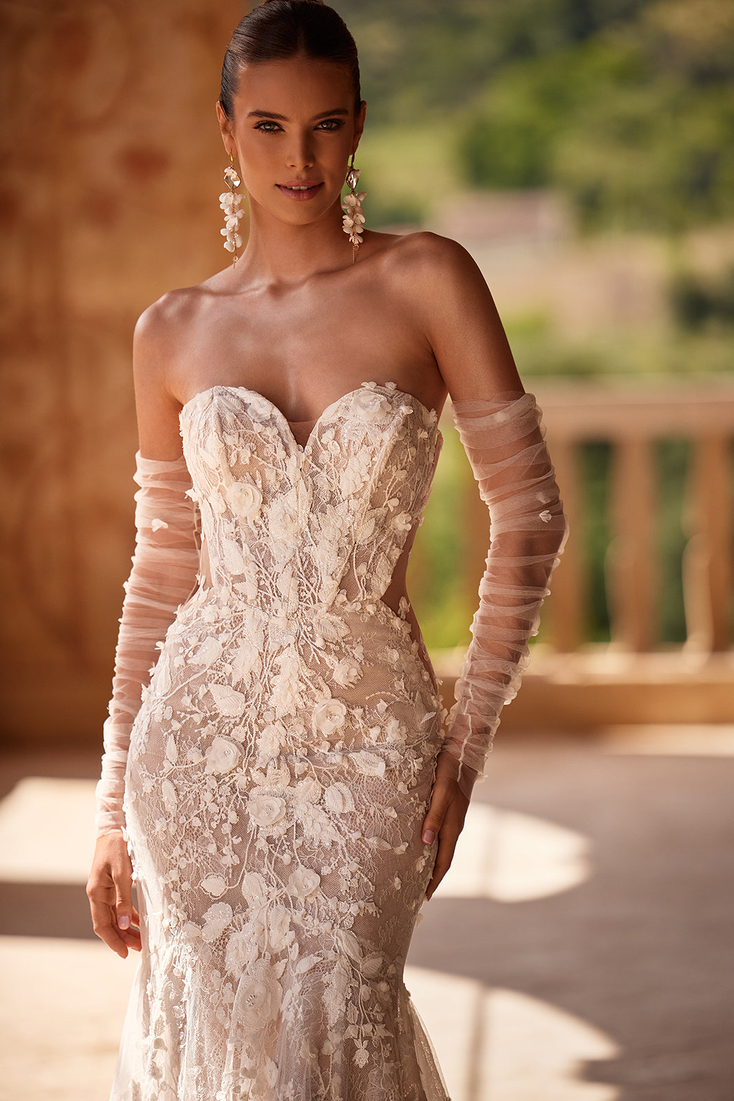 Glamour lace mermaid wedding dress with long sleeves Ellyse from DAMA Couture (main photo)