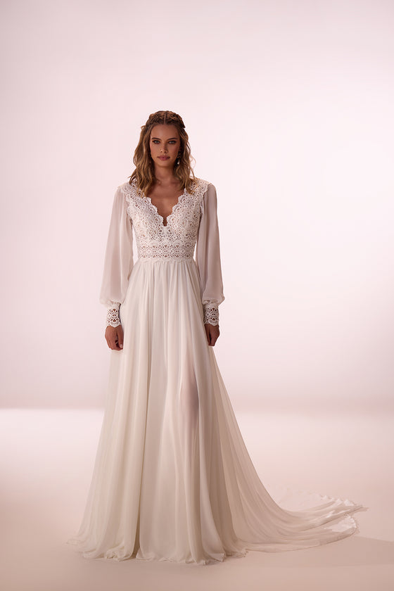 Brautkleid Ophelia aus Chiffon im Boho-Stil mit langen Ärmeln, Vorderansicht