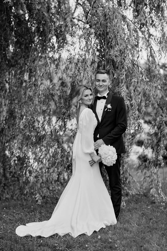 Echte Braut in ihrem Brautkleid am Hochzeitstag, Foto 9 aus der Kundengalerie