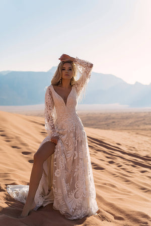 Brautkleid Onava aus Tüll und Spitze in A-Linie, ganze Silhouette