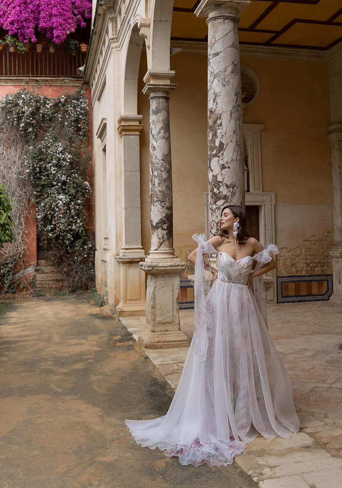 Wedding dress Peony – DAMA Couture wedding dress.