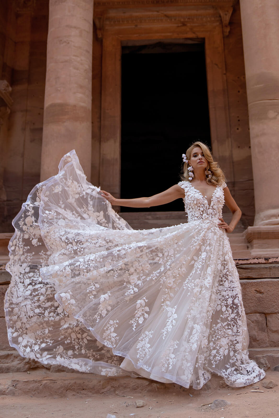 Azalea – wedding dress by DAMA Couture.