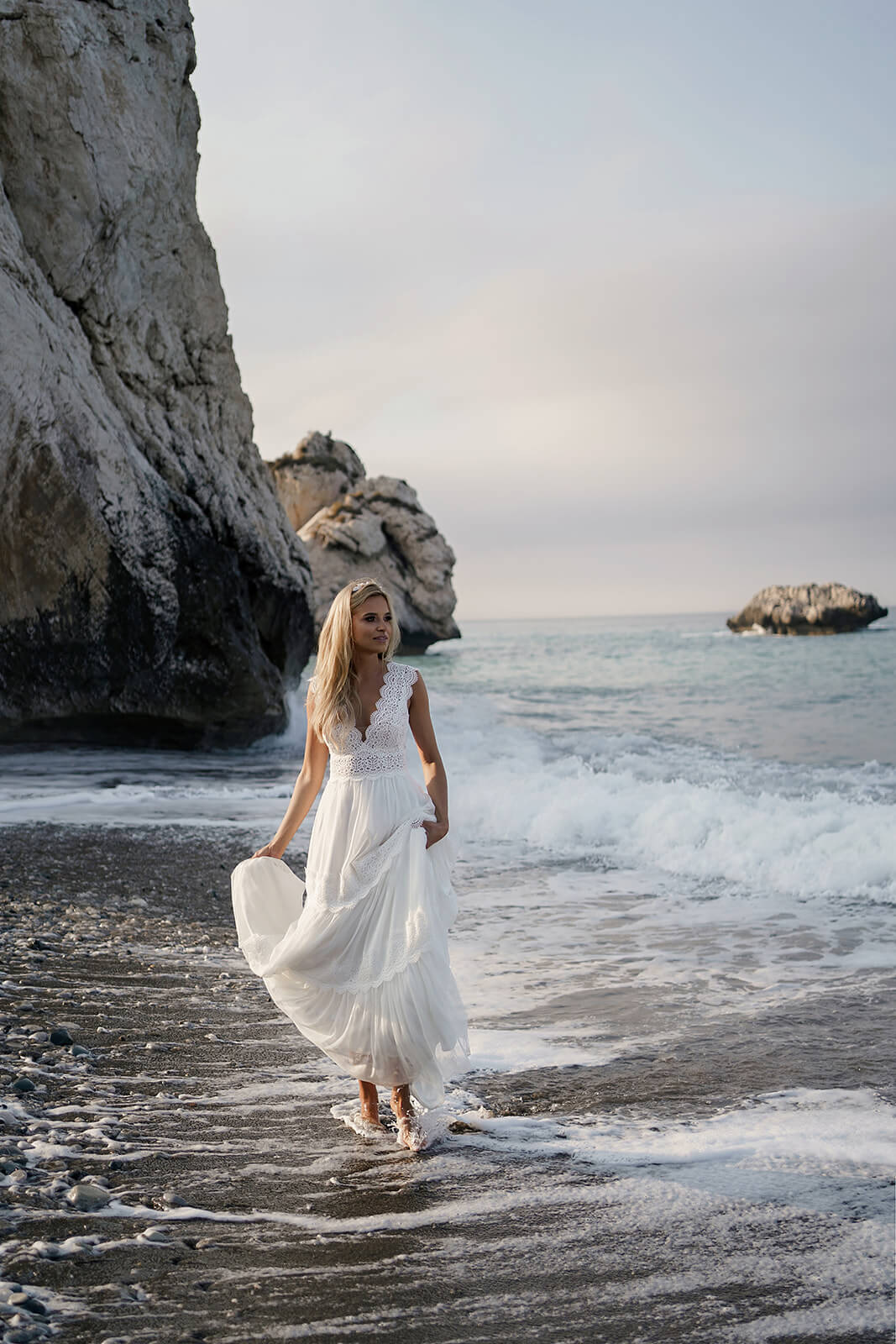 Wedding dress Lidia – DAMA Couture A-line wedding dress.
