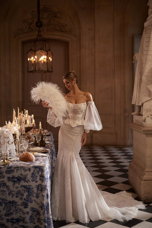 Tara corset + Thea mermaid skirt – mermaid bridal gown with a structured Tara corset with off-the-shoulder sleeves and the Thea mermaid skirt.