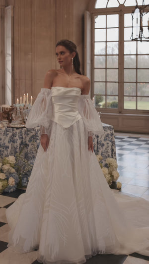 Brautkleid Charlize im Video