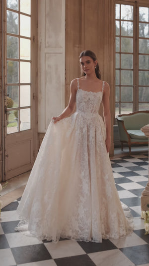 Brautkleid Thetis im Video