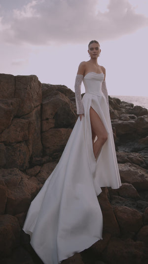 Brautkleid Sarabi im Video