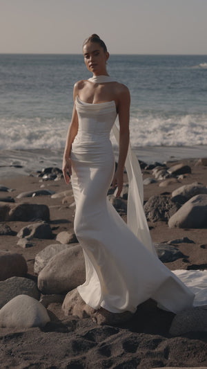 Brautkleid Luna im Video