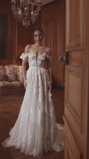 Brautkleid Hydragenea im Video