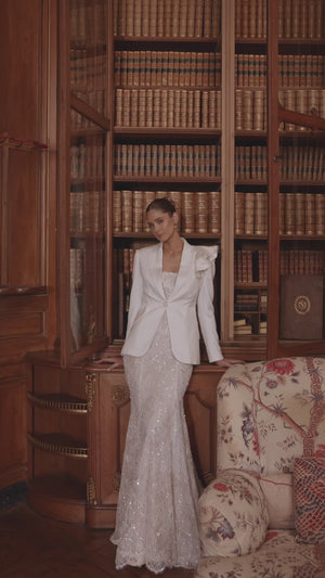Brautjacke Irulian im Video