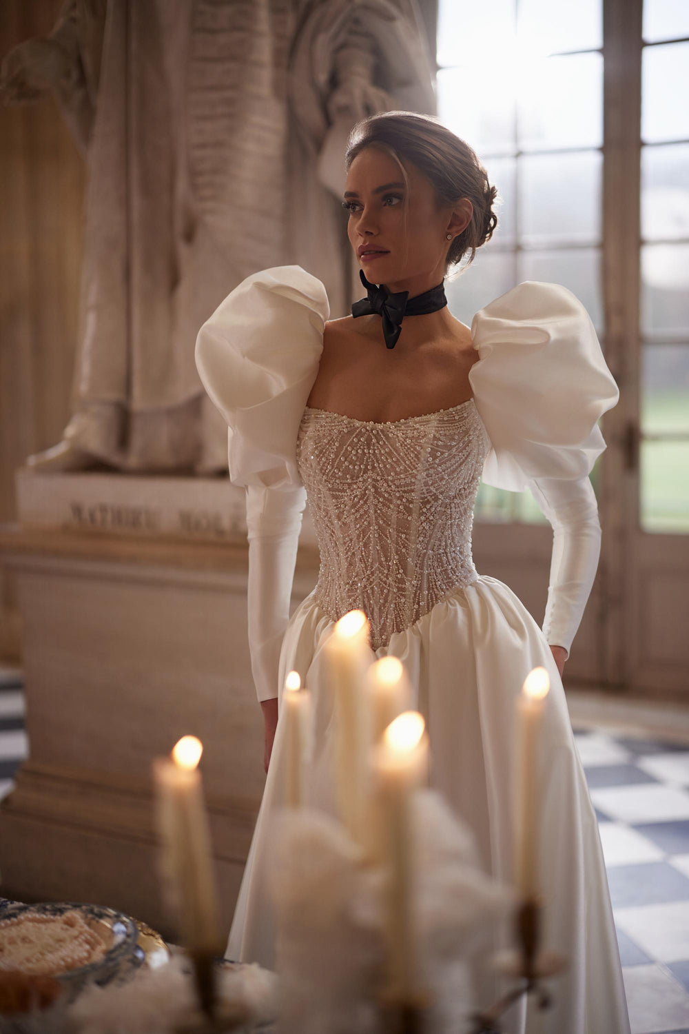 Ein Brautkleid von DAMA Couture aus der Kollektion Something Blue